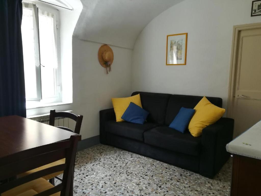 Appartement Beb I Girasoli à Dolceacqua Extérieur photo