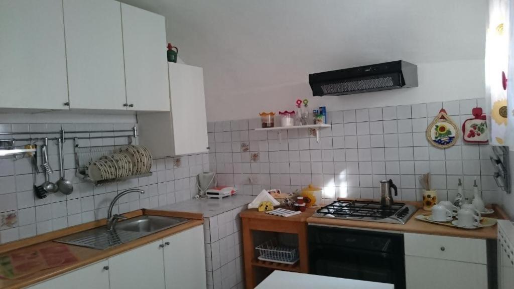 Appartement Beb I Girasoli à Dolceacqua Extérieur photo
